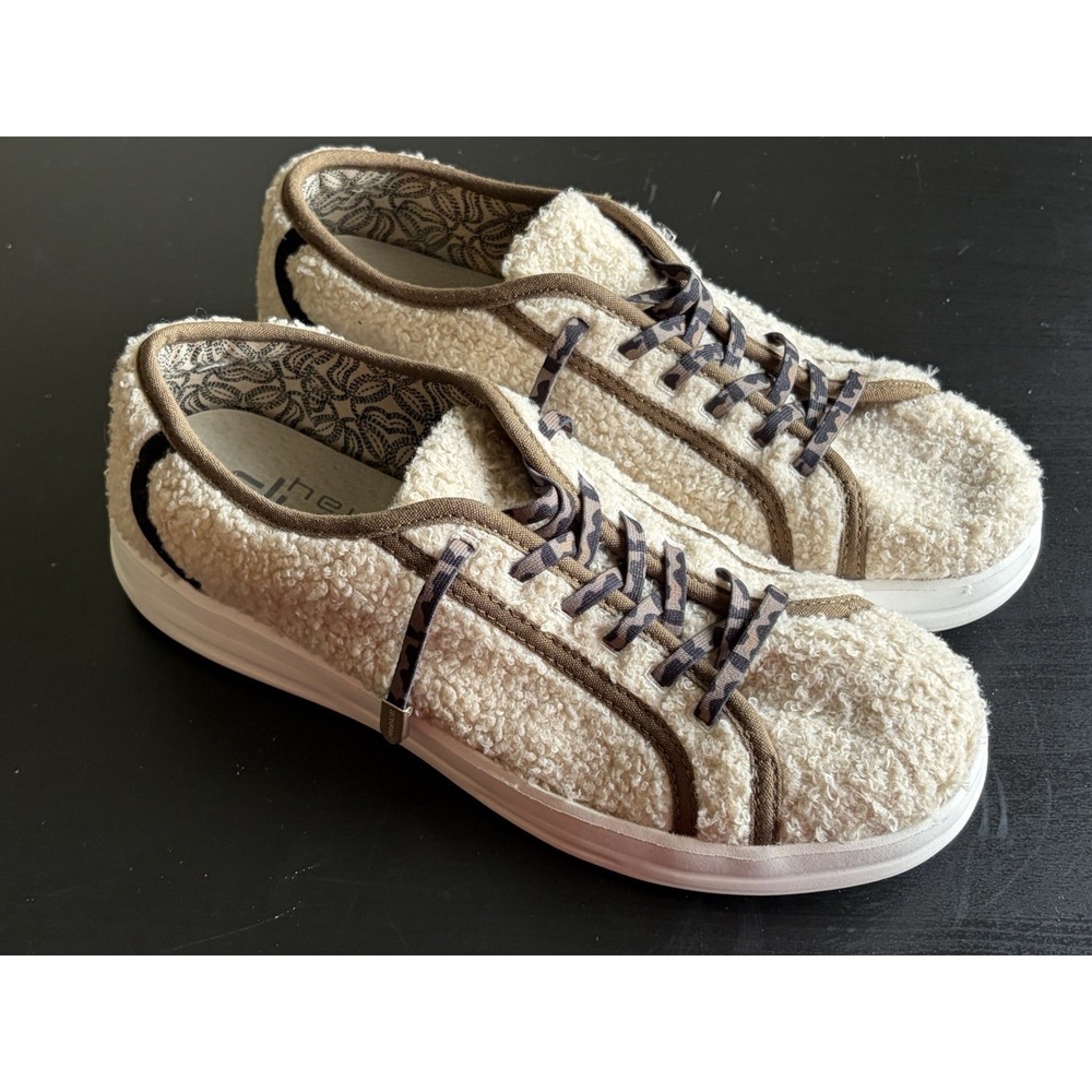 Hey Dude Karina Sherpa Marshmallow Leo Shoes Women's‎ Size 9 Sneakers